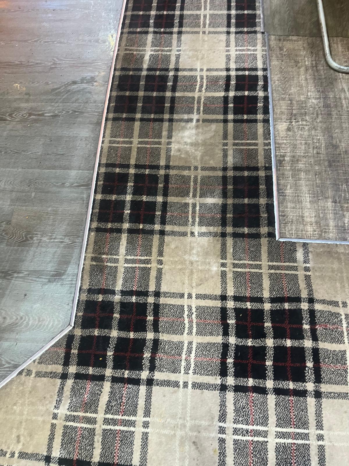 Carpet cleaning before and after photo 12